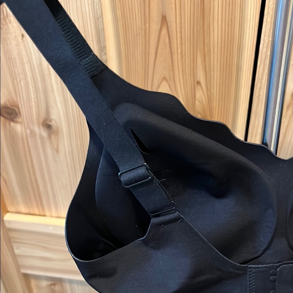 Elegant Black Women's Bra - Picture 6 of 10